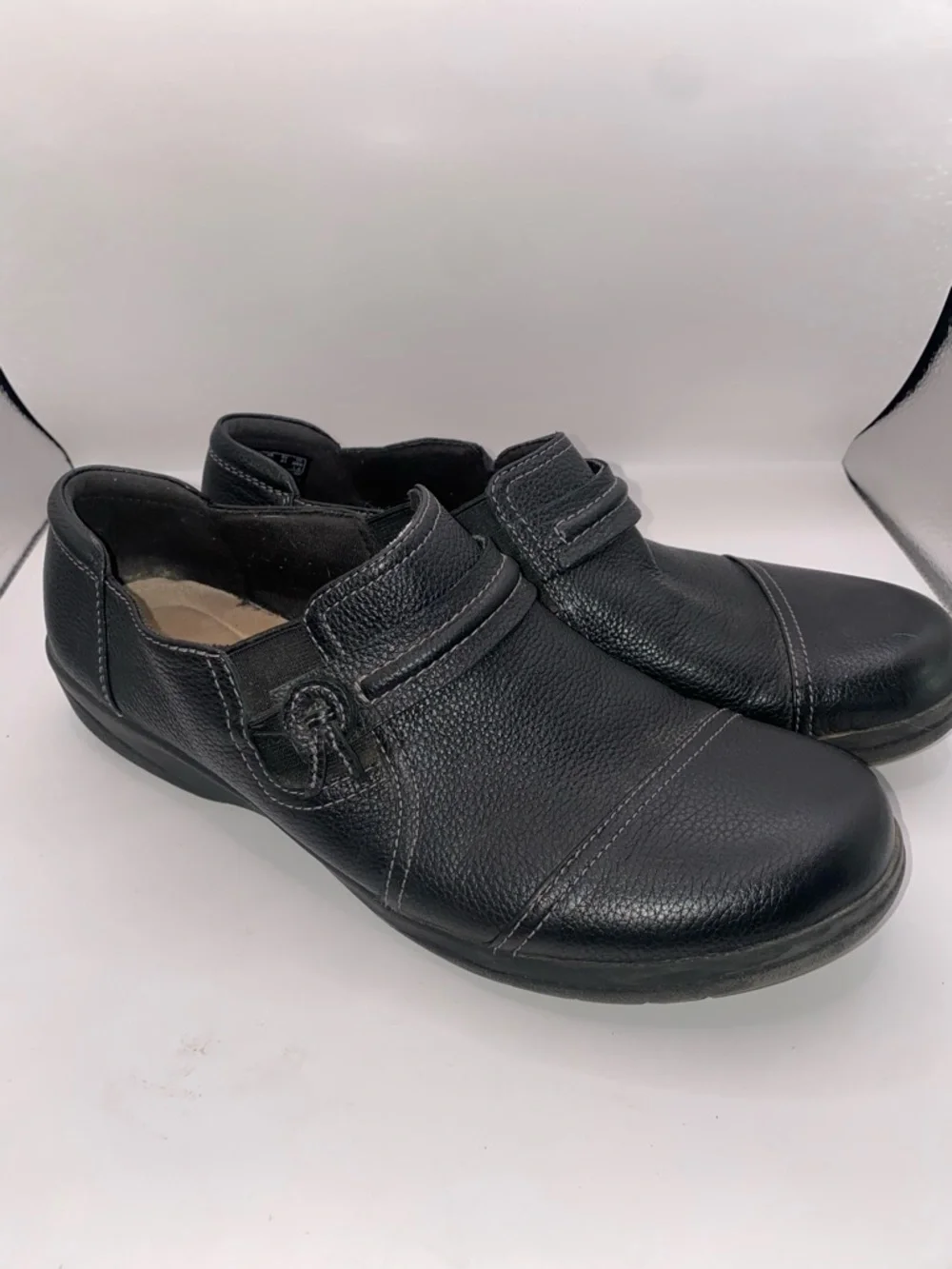 Clarks Black‎ Leather Slip-On Loafers